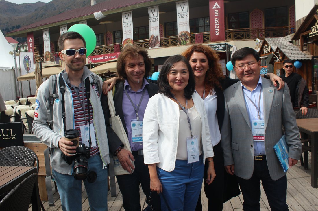 Организаторы и участники фестиваля Almaty Mount Fest